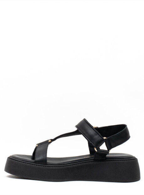 Δερμάτινα σανδάλια KOMIS Κ 34 BLACK που κλείνουν με velcro